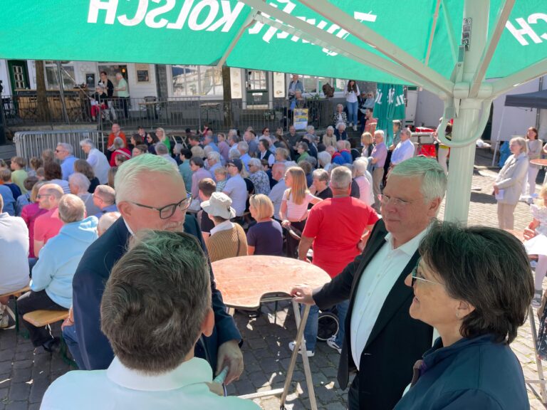 Gottesdienst beim Gräfrather Marktfest