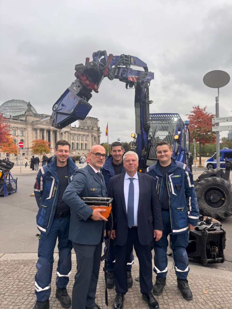 Remscheider THW zu Gast in Berlin – Hightech im Dienst des Katastrophenschutzes