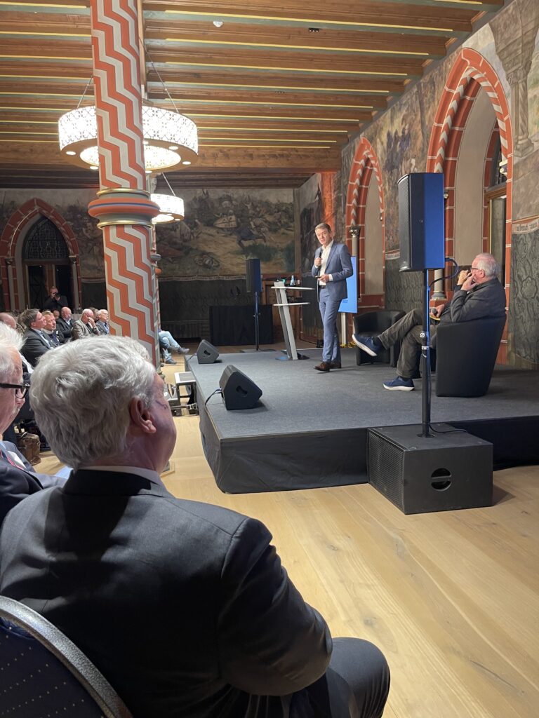 KAG auf Schloss Burg