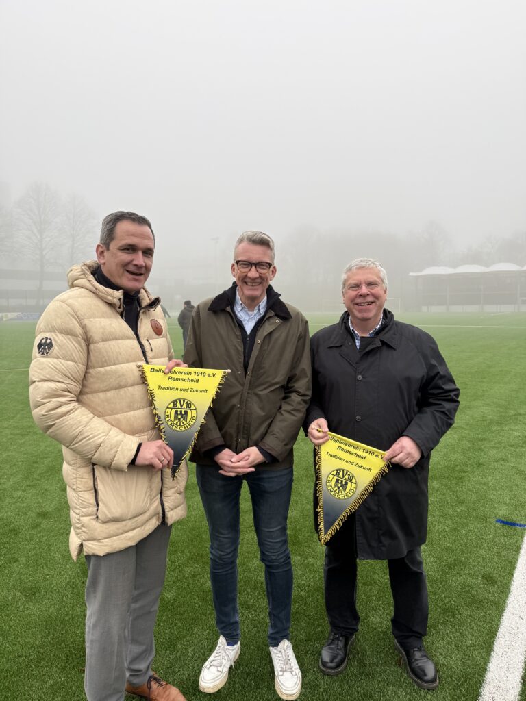 Eröffnung des neuen Sportparks Neuenkamp in Remscheid