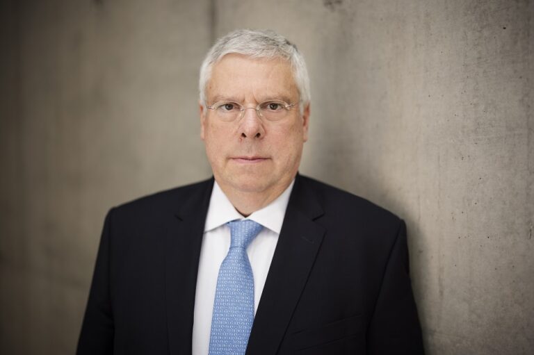 Zur der Wahl der nicht-ständigen Mitglieder des Sicherheitsrats der Vereinten Nationen